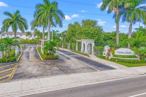 Купить таунхаус в Дорал, Флорида 3 спальни, 135.64м2, № 1830327 - фото 29