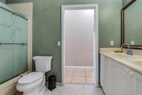 Casa en alquiler en Miramar, Florida, 3 dormitorios, 196.95 m2 № 2026285 - foto 28