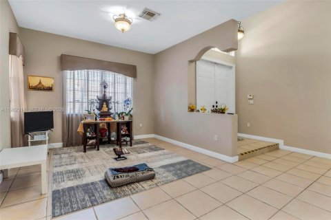Casa en alquiler en Miramar, Florida, 3 dormitorios, 196.95 m2 № 2026285 - foto 13