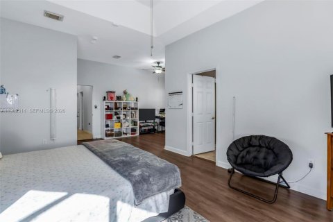 Casa en alquiler en Miramar, Florida, 3 dormitorios, 196.95 m2 № 2026285 - foto 20