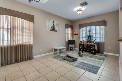 Casa en alquiler en Miramar, Florida, 3 dormitorios, 196.95 m2 № 2026285 - foto 14