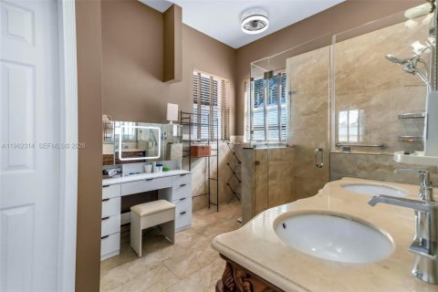 Casa en alquiler en Miramar, Florida, 3 dormitorios, 196.95 m2 № 2026285 - foto 24