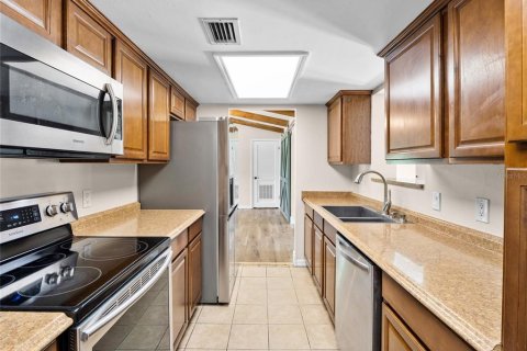 Casa en venta en Cocoa, Florida, 4 dormitorios, 156.45 m2 № 2306047 - foto 15
