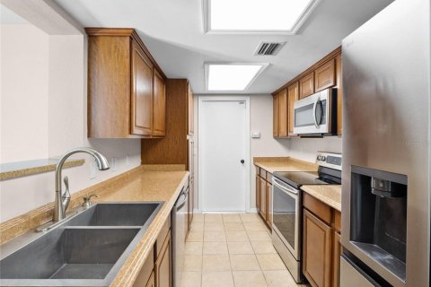 Casa en venta en Cocoa, Florida, 4 dormitorios, 156.45 m2 № 2306047 - foto 14