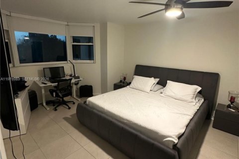 Apartamento en alquiler en Plantation, Florida, 2 dormitorios, 90.12 m2 № 2080328 - foto 13