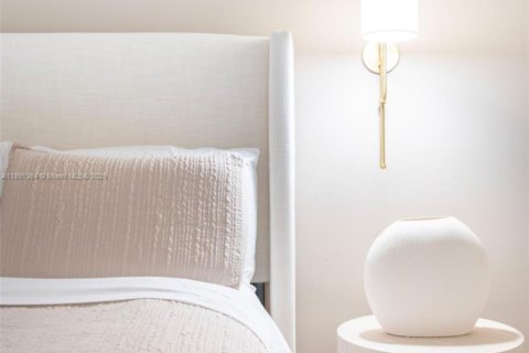 Copropriété à vendre à Miami Beach, Floride: 70.61 m2 № 2017091 - photo 11