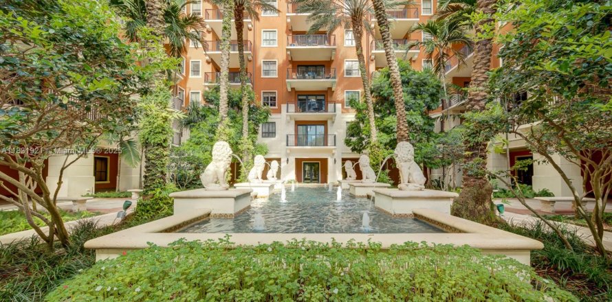 Condo in Coral Gables, Florida, 2 bedrooms № 1811972
