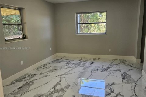 Villa ou maison à vendre à Miami, Floride: 3 chambres, 118.17 m2 № 2014922 - photo 11