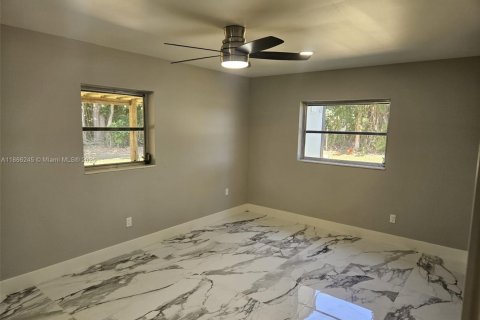 Villa ou maison à vendre à Miami, Floride: 3 chambres, 118.17 m2 № 2014922 - photo 29