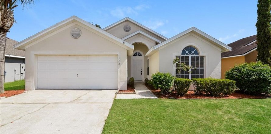 House in Davenport, Florida 4 bedrooms, 154.31 sq.m. № 2379323