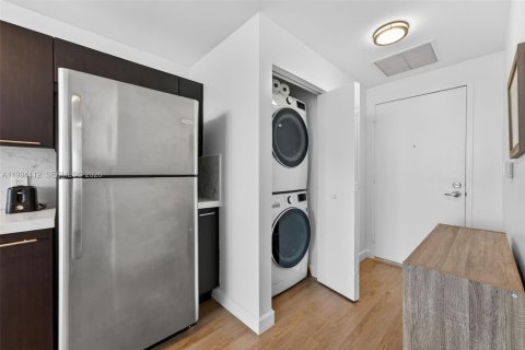 Copropriété à vendre à Miami, Floride: 1 chambre, 75.62 m2 № 2063208 - photo 15