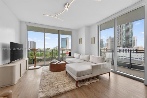Copropriété à vendre à Miami, Floride: 1 chambre, 75.62 m2 № 2063208 - photo 13