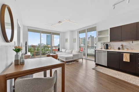 Copropriété à vendre à Miami, Floride: 1 chambre, 75.62 m2 № 2063208 - photo 17