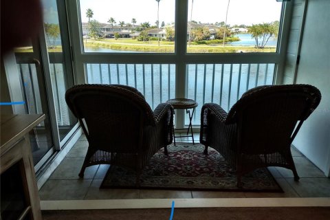 Copropriété à vendre à Bradenton, Floride: 2 chambres, 101.82 m2 № 2142840 - photo 9