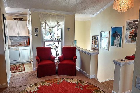 Copropriété à vendre à Bradenton, Floride: 2 chambres, 101.82 m2 № 2142840 - photo 4