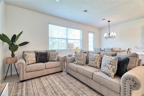 Townhouse in Davenport, Florida 3 bedrooms, 153.57 sq.m. № 1778364 - photo 10