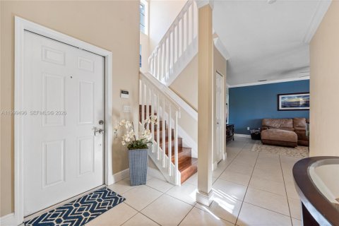 House in Cutler Bay, Florida 3 bedrooms, 197.7 sq.m. № 2066819 - photo 5