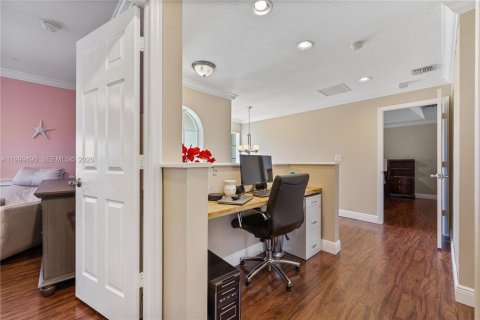 House in Cutler Bay, Florida 3 bedrooms, 197.7 sq.m. № 2066819 - photo 27