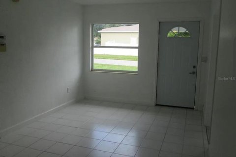 Immobilier commercial à vendre à Saint Petersburg, Floride: 6 chambres, 198.35 m2 № 2226894 - photo 11