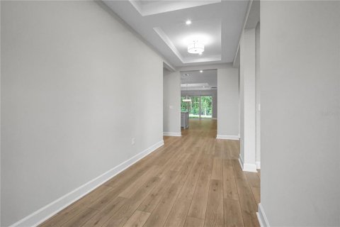 Casa en venta en Lady Lake, Florida, 3 dormitorios, 231.33 m2 № 2155984 - foto 4