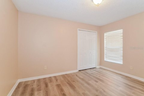 House in Groveland, Florida 4 bedrooms, 153.1 sq.m. № 2210690 - photo 11