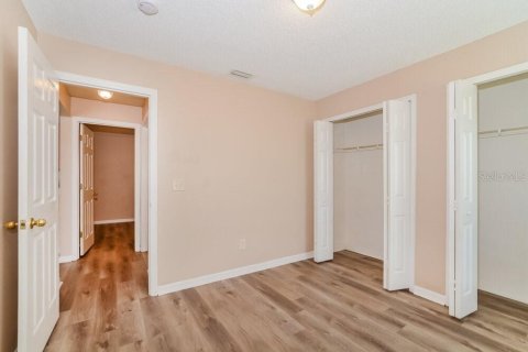 House in Groveland, Florida 4 bedrooms, 153.1 sq.m. № 2210690 - photo 14