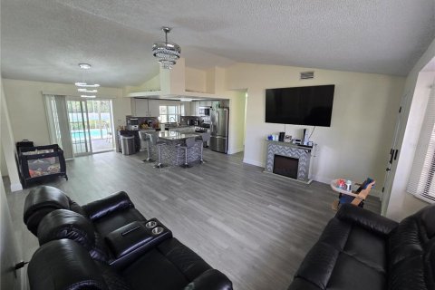Villa ou maison à vendre à Spring Hill, Floride: 3 chambres, 129.69 m2 № 2234532 - photo 5
