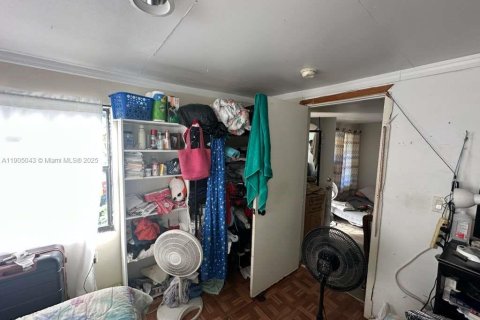 House in Miami, Florida 2 bedrooms, 75.25 sq.m. № 1956095 - photo 6