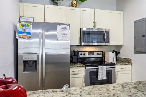 Touwnhouse à vendre à Kissimmee, Floride: 3 chambres, 120.77 m2 № 2389061 - photo 14