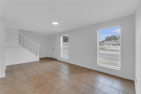 Adosado en venta en North Lauderdale, Florida, 4 dormitorios, 128.21 m2 № 2048281 - foto 29