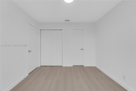 Adosado en venta en North Lauderdale, Florida, 4 dormitorios, 128.21 m2 № 2048281 - foto 15