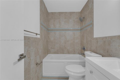 Adosado en venta en North Lauderdale, Florida, 4 dormitorios, 128.21 m2 № 2048281 - foto 26