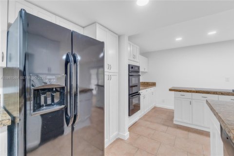 Adosado en venta en North Lauderdale, Florida, 4 dormitorios, 128.21 m2 № 2048281 - foto 10