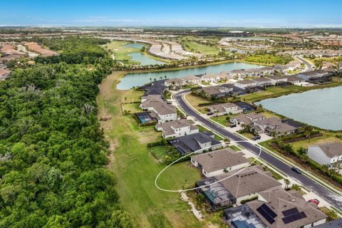 Casa en Bradenton, Florida 4 dormitorios, 269.88 m2 № 2139926