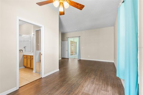 Villa ou maison à vendre à Leesburg, Floride: 2 chambres, 172.98 m2 № 1884502 - photo 12