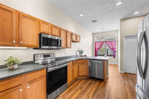 Villa ou maison à vendre à Leesburg, Floride: 2 chambres, 172.98 m2 № 1884502 - photo 6