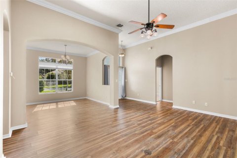 Villa ou maison à vendre à Leesburg, Floride: 2 chambres, 172.98 m2 № 1884502 - photo 2