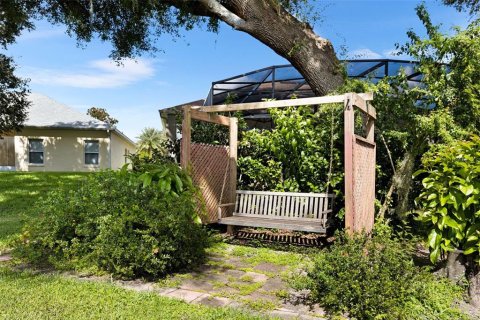 Villa ou maison à vendre à Leesburg, Floride: 2 chambres, 172.98 m2 № 1884502 - photo 25
