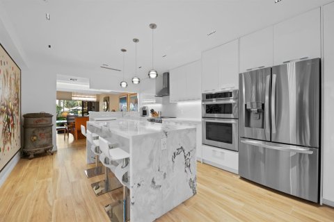 Touwnhouse à vendre à Aventura, Floride: 3 chambres, 220.46 m2 № 2431962 - photo 7