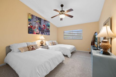 Touwnhouse à vendre à Aventura, Floride: 3 chambres, 220.46 m2 № 2431962 - photo 30