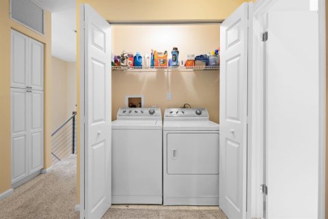 Touwnhouse à vendre à Aventura, Floride: 3 chambres, 220.46 m2 № 2431962 - photo 25