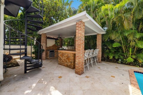 Купить виллу или дом в Майами, Флорида 5 спален, 454.01м2, № 2067744 - фото 26