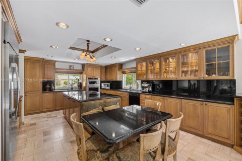 Купить виллу или дом в Майами, Флорида 5 спален, 454.01м2, № 2067744 - фото 12