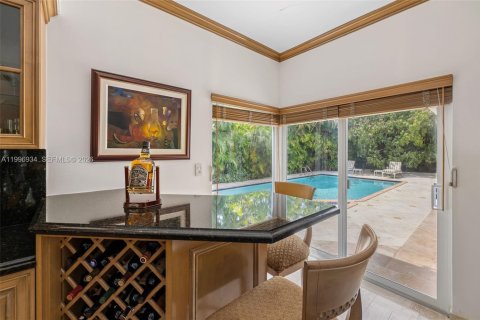 Купить виллу или дом в Майами, Флорида 5 спален, 454.01м2, № 2067744 - фото 16