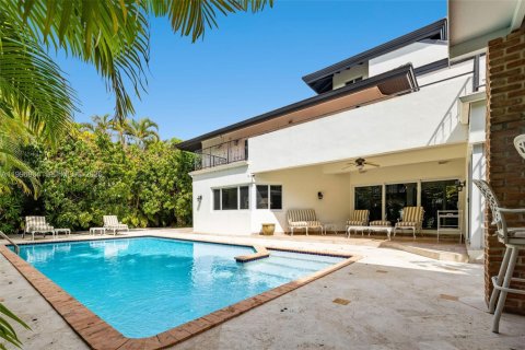 Купить виллу или дом в Майами, Флорида 5 спален, 454.01м2, № 2067744 - фото 22