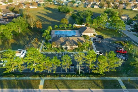 House in Brooksville, Florida 3 bedrooms, 137.77 sq.m. № 1833093 - photo 28
