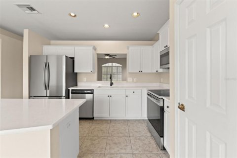 House in Brooksville, Florida 3 bedrooms, 137.77 sq.m. № 1833093 - photo 5