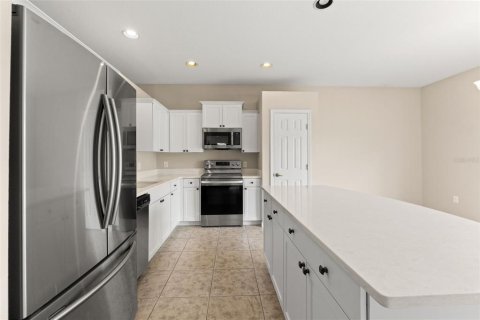 House in Brooksville, Florida 3 bedrooms, 137.77 sq.m. № 1833093 - photo 6