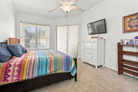 House in Land O' Lakes, Florida 4 bedrooms, 295.52 sq.m. № 2391613 - photo 28