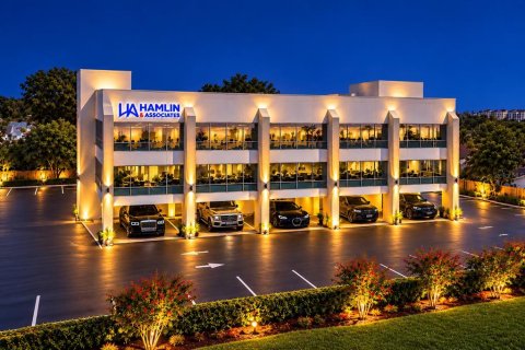 Propiedad comercial en venta en Ormond Beach, Florida, 2730.86 m2 № 2405552 - foto 3
